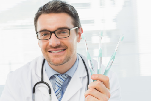 10 Dental Health Tips from MojoHealth