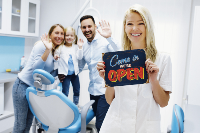 Top Tips for Working with Family Dentistry Services